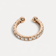 Earcuff Nova de OPALINE PARIS, bijou d'oreille en métal argenté avec design moderne et épuré, visible sur l'image.