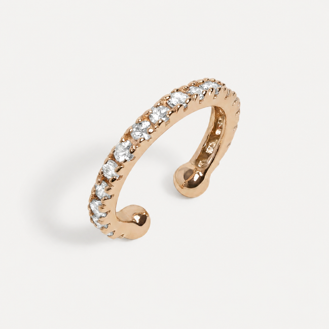 Earcuff Nova de OPALINE PARIS, bijou d'oreille en métal argenté avec design moderne et épuré, visible sur l'image.