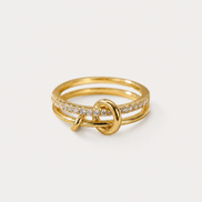 Bague Tara en or avec pierre précieuse, fabriquée par OPALINE PARIS, visible avec détails de la bague.