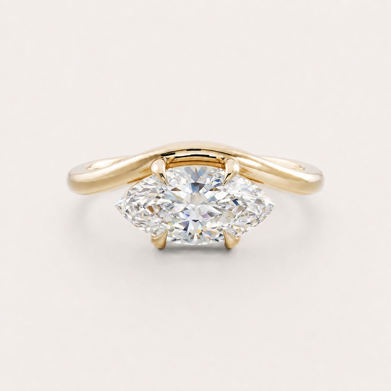 Bague Milie en or avec pierre délicate, bijou élégant de la marque OPALINE PARIS, vue de face sur fond blanc.