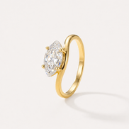 Bague Milie en or avec pierre délicate, bijou élégant de la marque OPALINE PARIS, vue de face sur fond blanc.